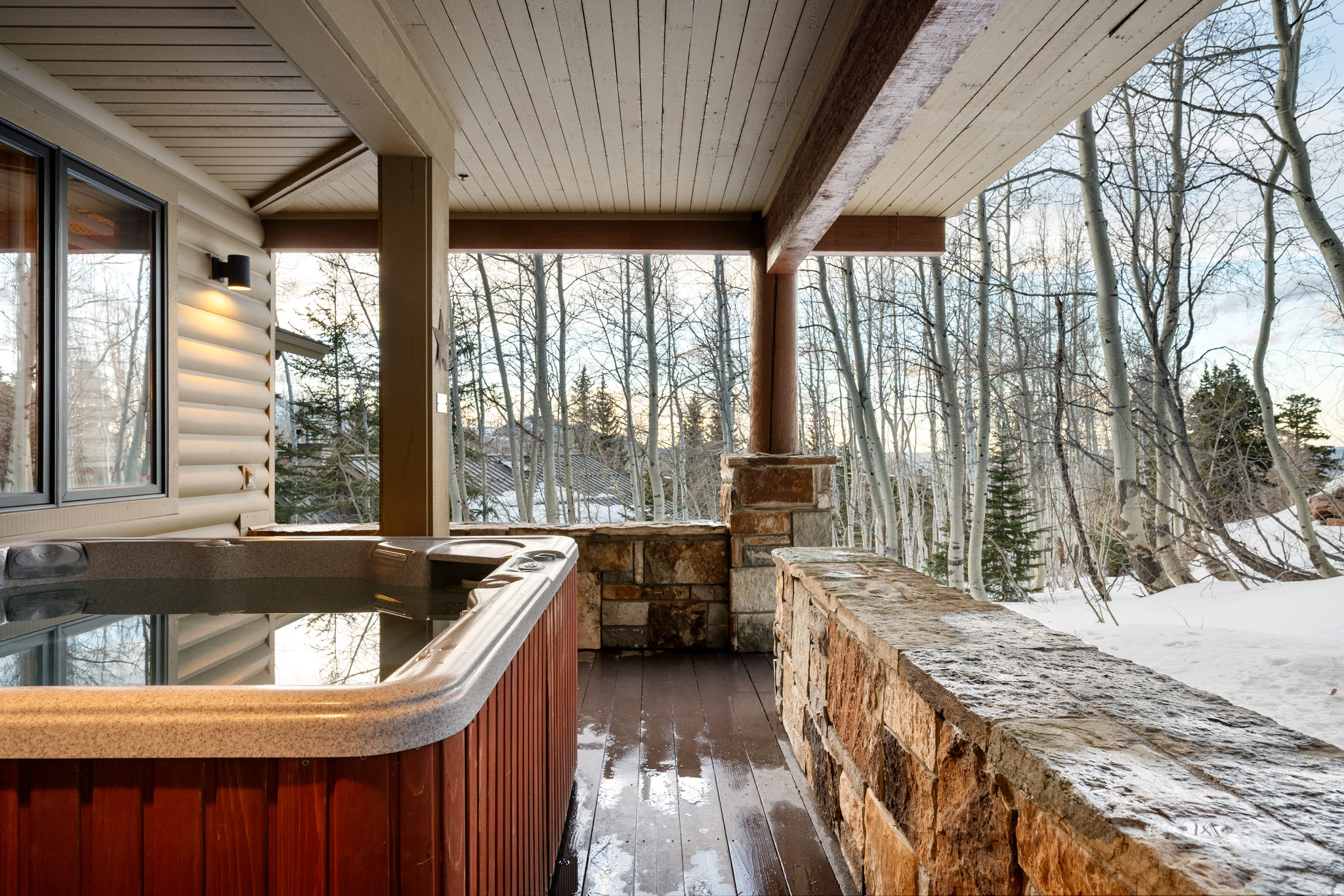 DOUBLE EAGLE AT SILVER LAKE - Residential