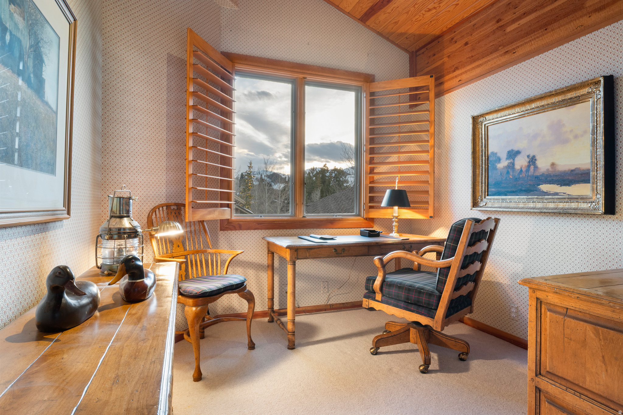 DOUBLE EAGLE AT SILVER LAKE - Residential