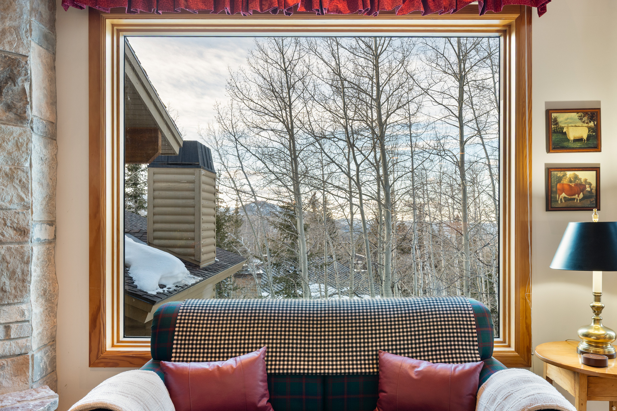 DOUBLE EAGLE AT SILVER LAKE - Residential