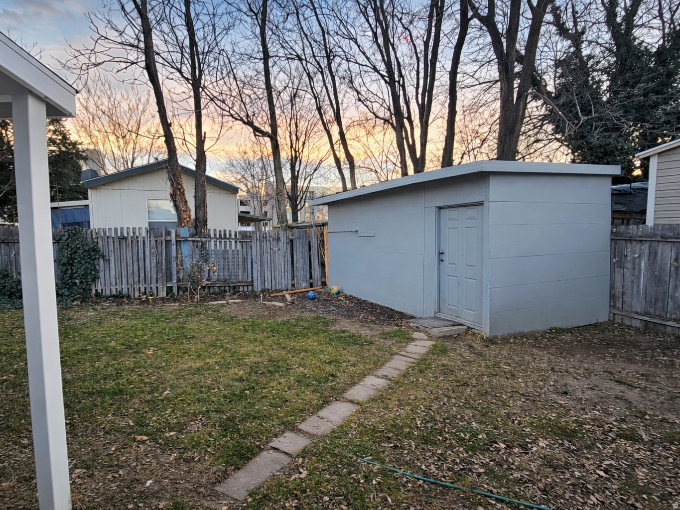 SANDY MOBILE PARK - Residential