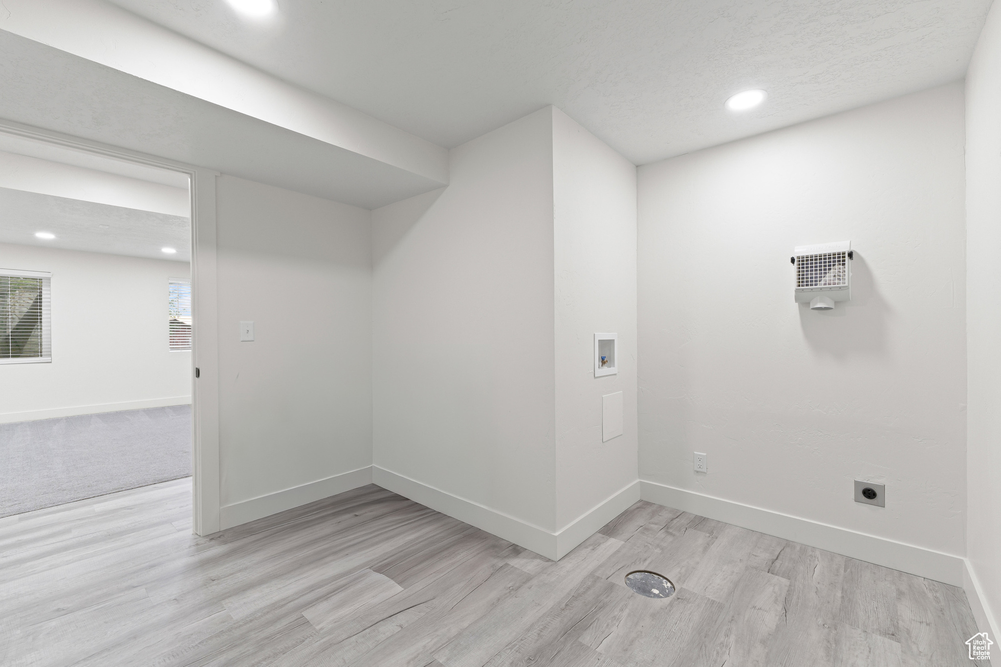 DEER RUN AT WILLAD BAY - Residential