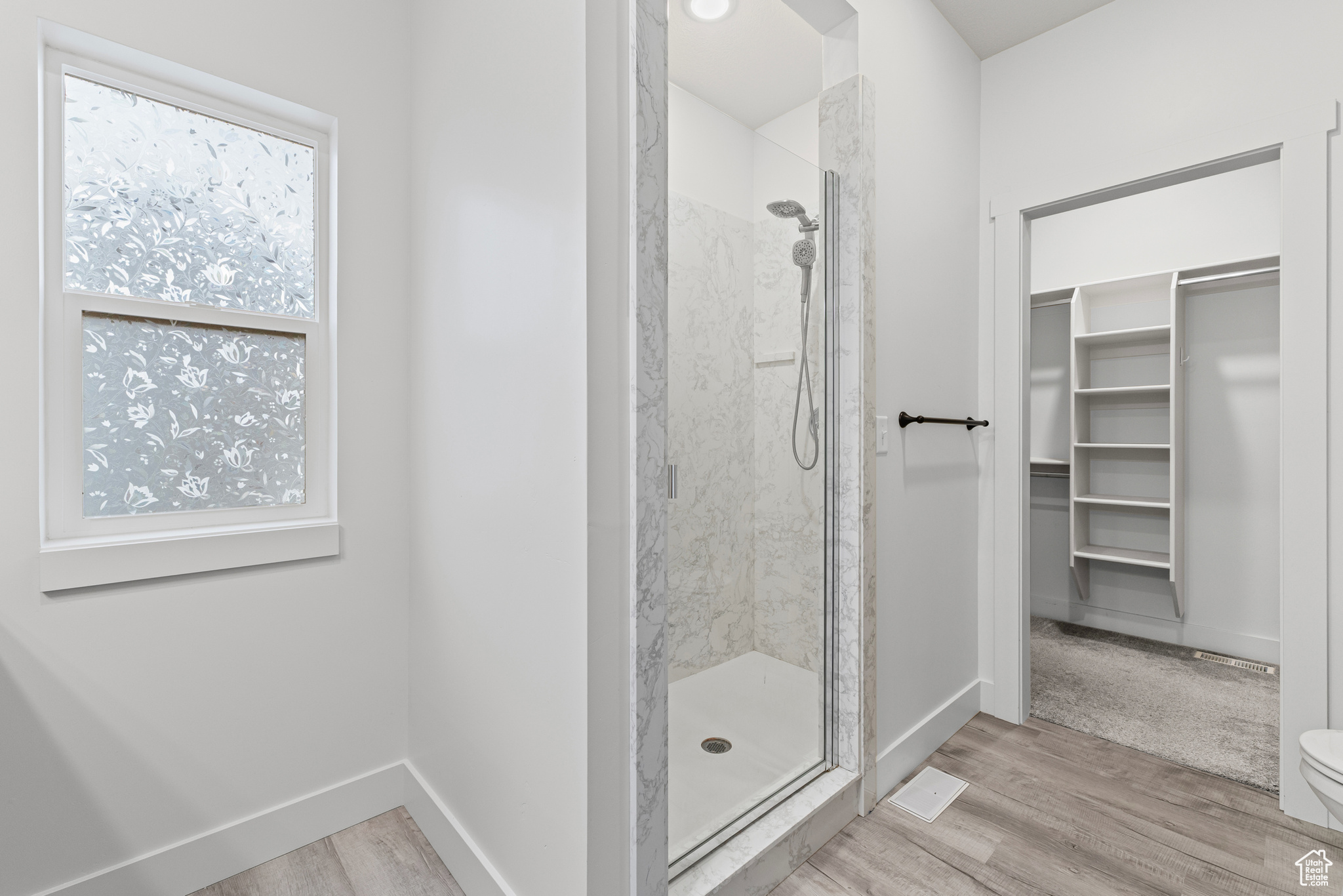 DEER RUN AT WILLAD BAY - Residential