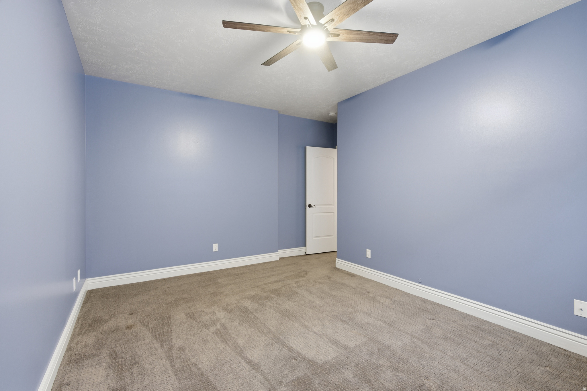 DORCHESTER POINTE - Residential