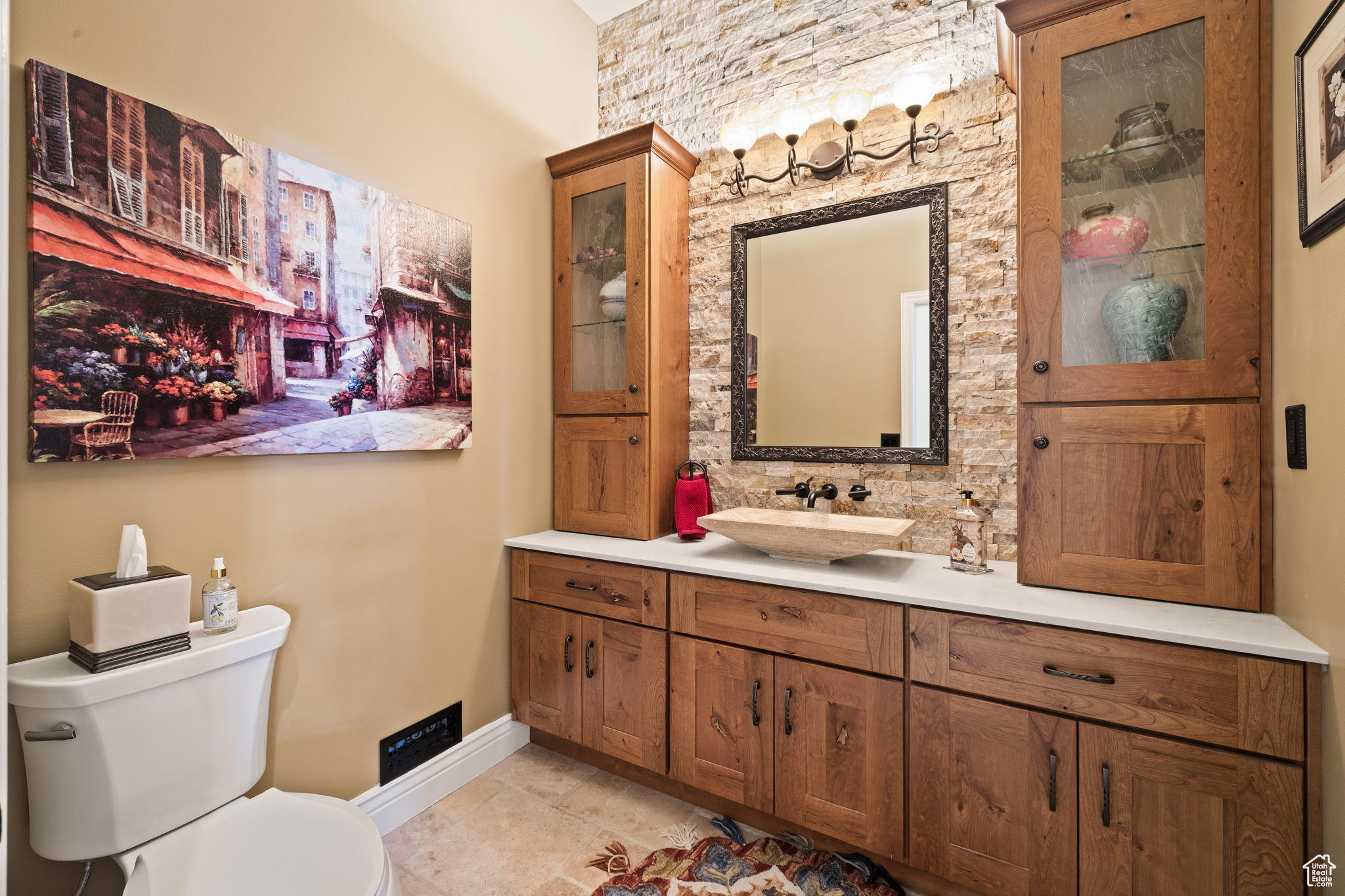 DORCHESTER POINTE - Residential