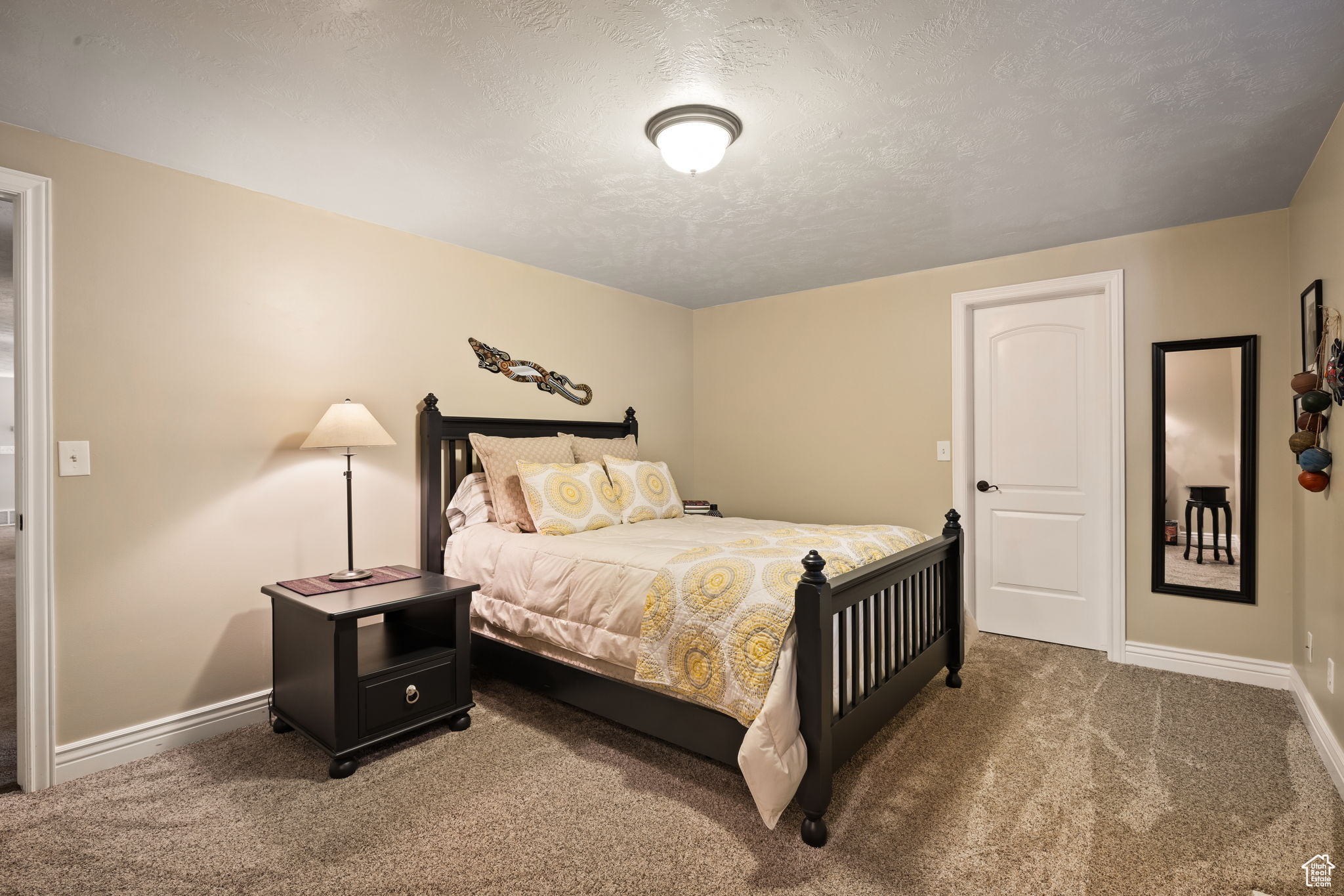 DORCHESTER POINTE - Residential