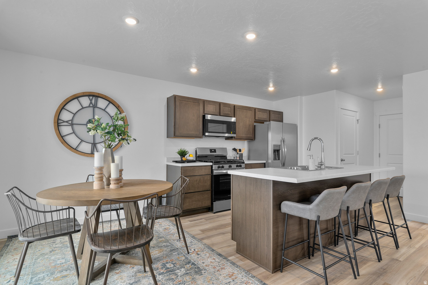 WESTERN ACRES - Residential