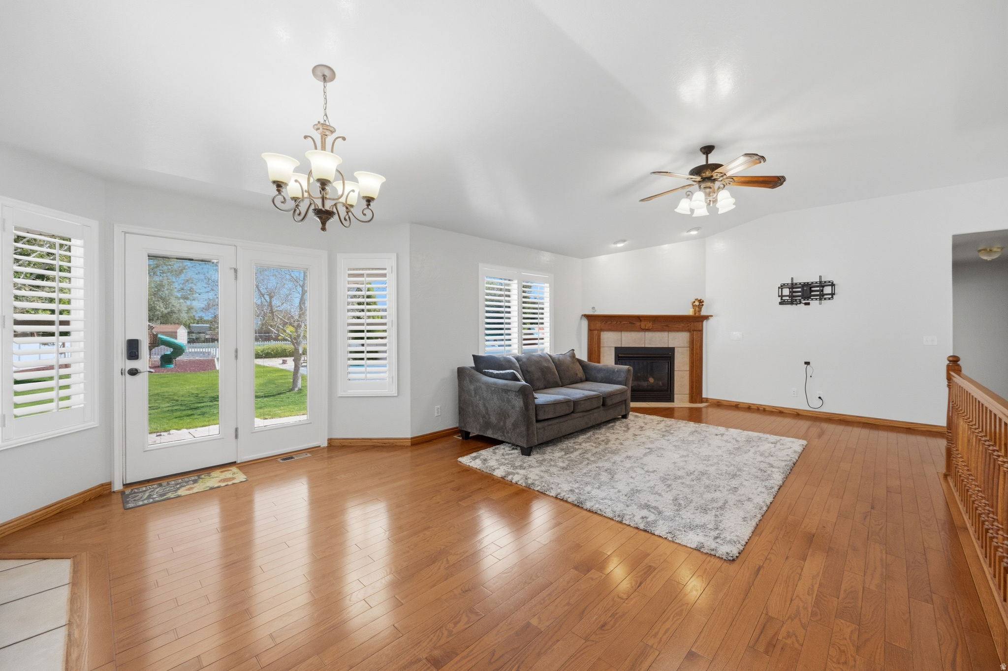 FLINT MEADOWS SUBDIV - Residential