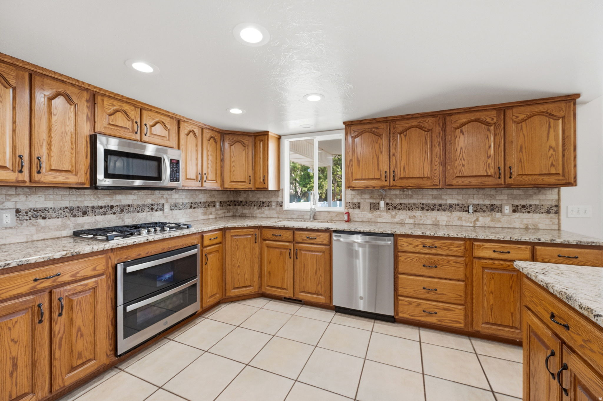 FLINT MEADOWS SUBDIV - Residential