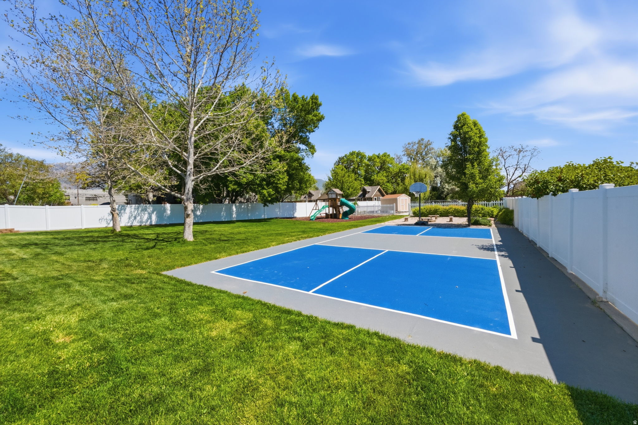 FLINT MEADOWS SUBDIV - Residential
