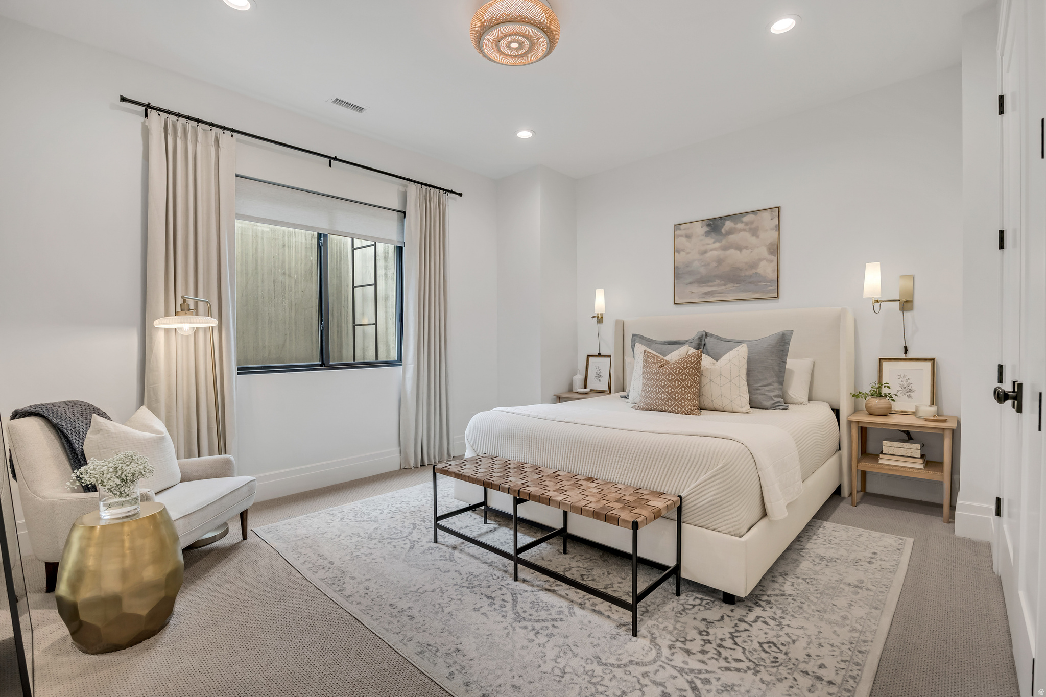NORTH POINT VIEW - Residential