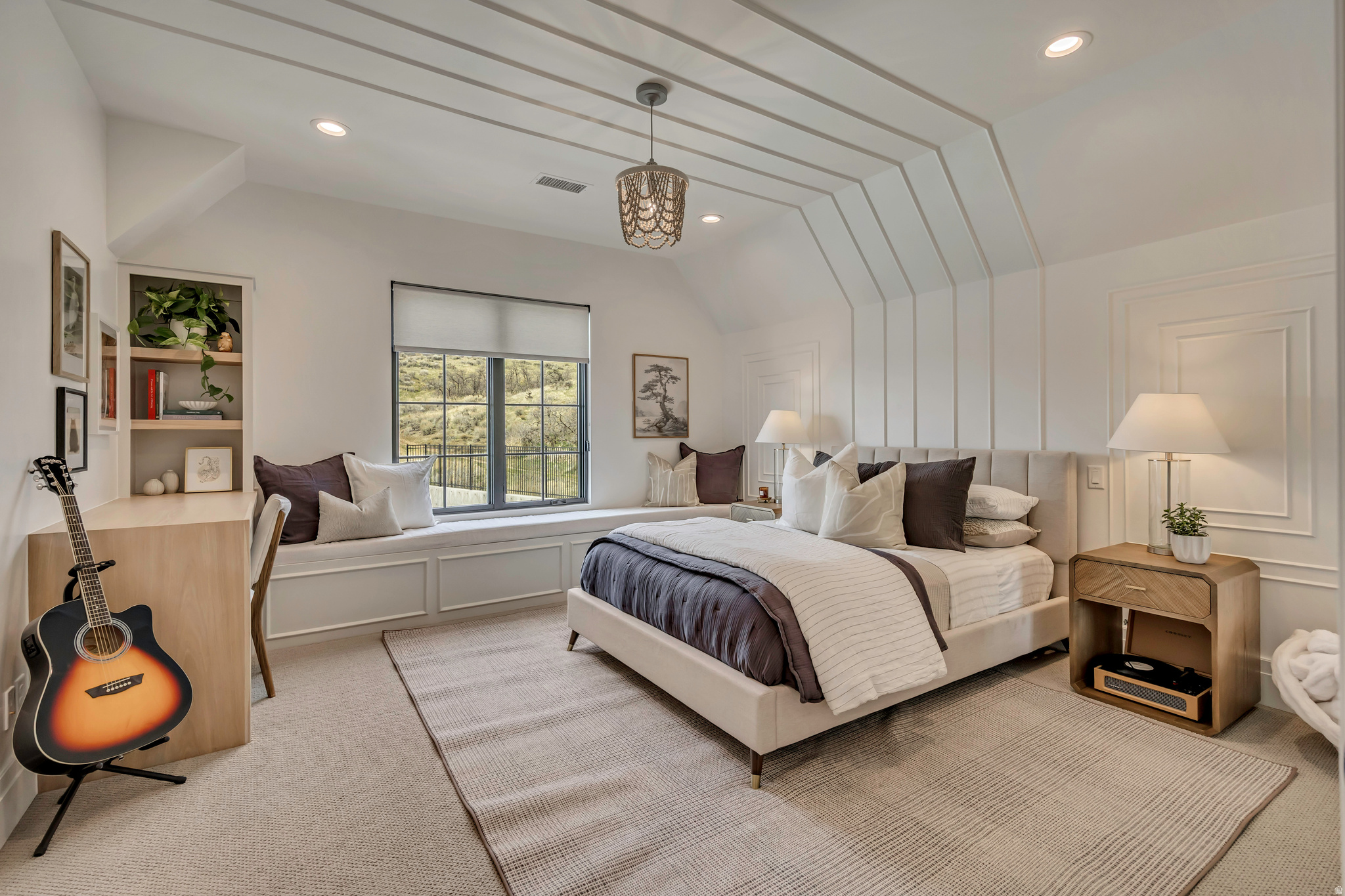 NORTH POINT VIEW - Residential