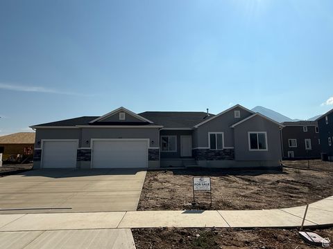 Tiny photo for 468 N 460 E #LOT 7, Salem, UT 84653 (MLS # 2108188)