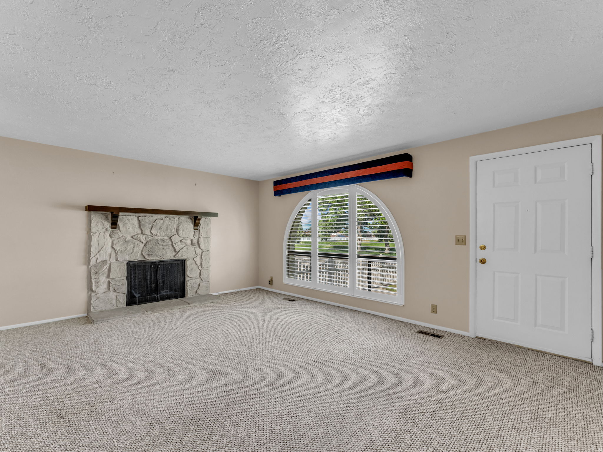 MEADOWS - Residential