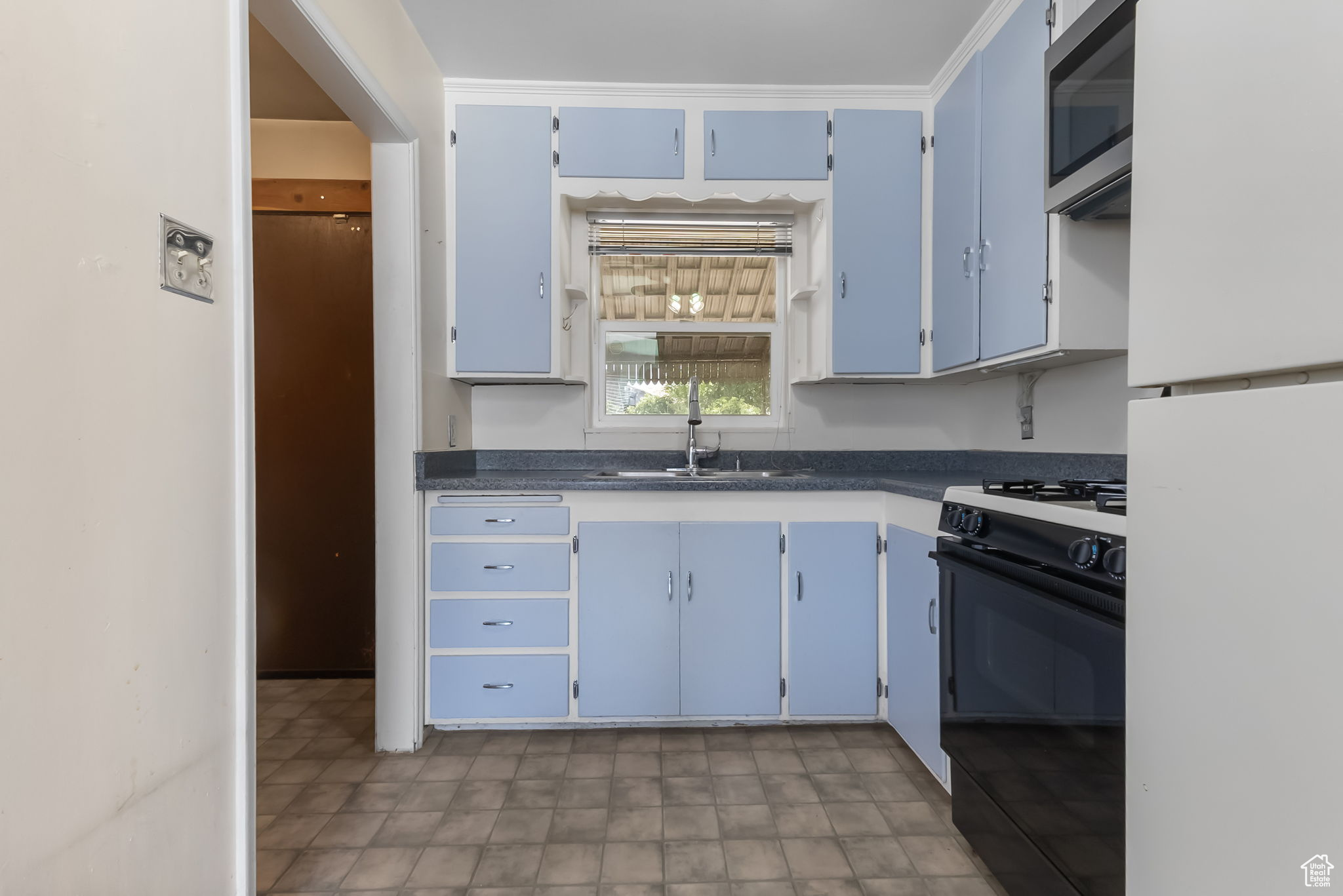 TAYLOR AVENUE SUB - Residential
