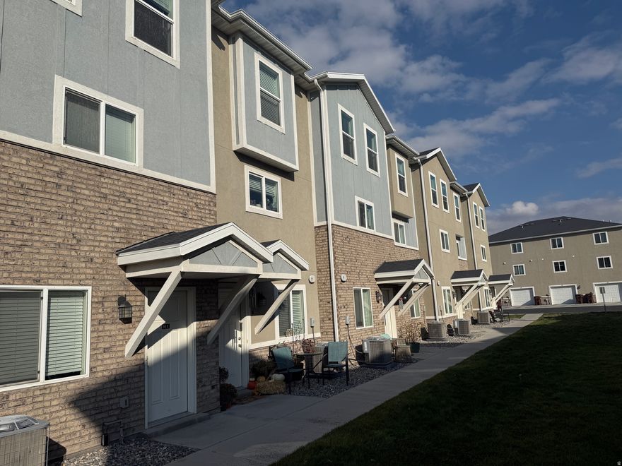 Reduced Move in Costs! Call to find out. Half off of first months rent. Come see this beautiful townhome at Loch's at Water's Edge in Vineyard. Well maintained. Easy Access to I-15, front runner station, schools, shopping, movie theaters, restaurants, and walking paths in this walkable community. This community has a shared club house and pool. 3 bedroom 3 bath unit with nice size family room and large kitchen. This place has it all.