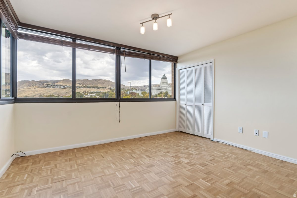 ZION SUMMIT CONDM - Residential