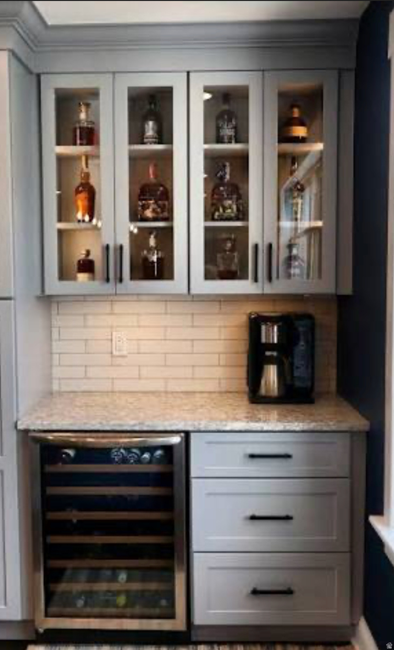 ZION SUMMIT CONDM - Residential