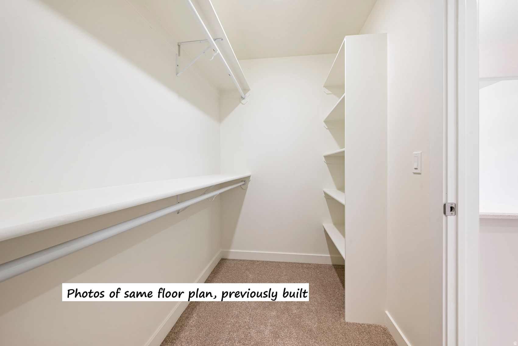 HAWKS LANDING - Residential