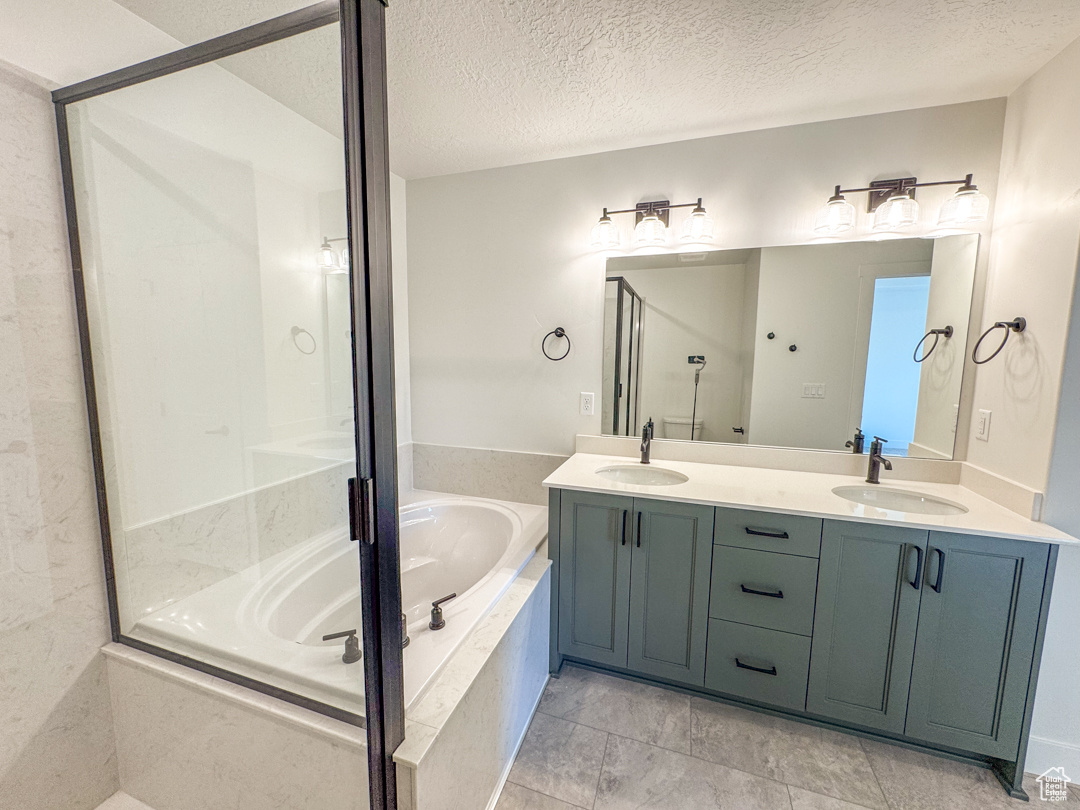 DIAMOND E - Residential