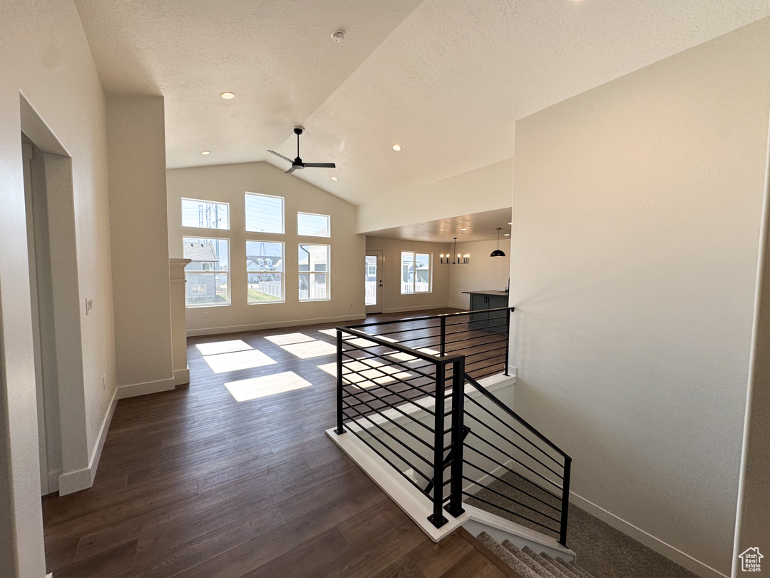 DIAMOND E - Residential