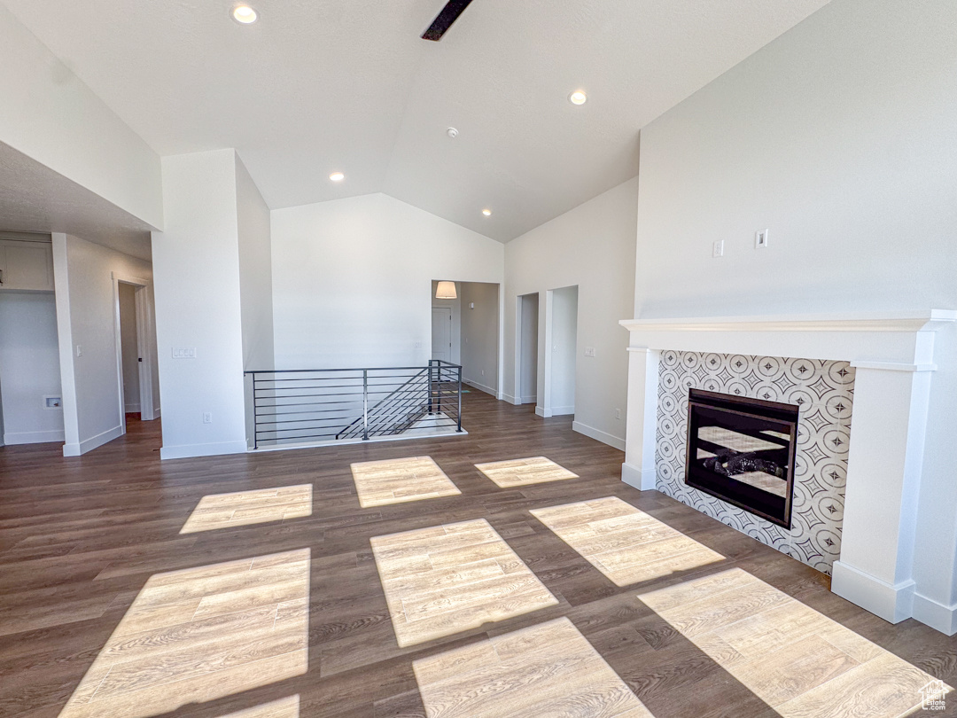 DIAMOND E - Residential