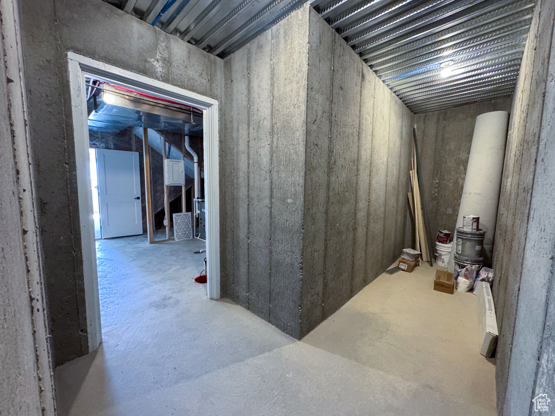 DIAMOND E - Residential