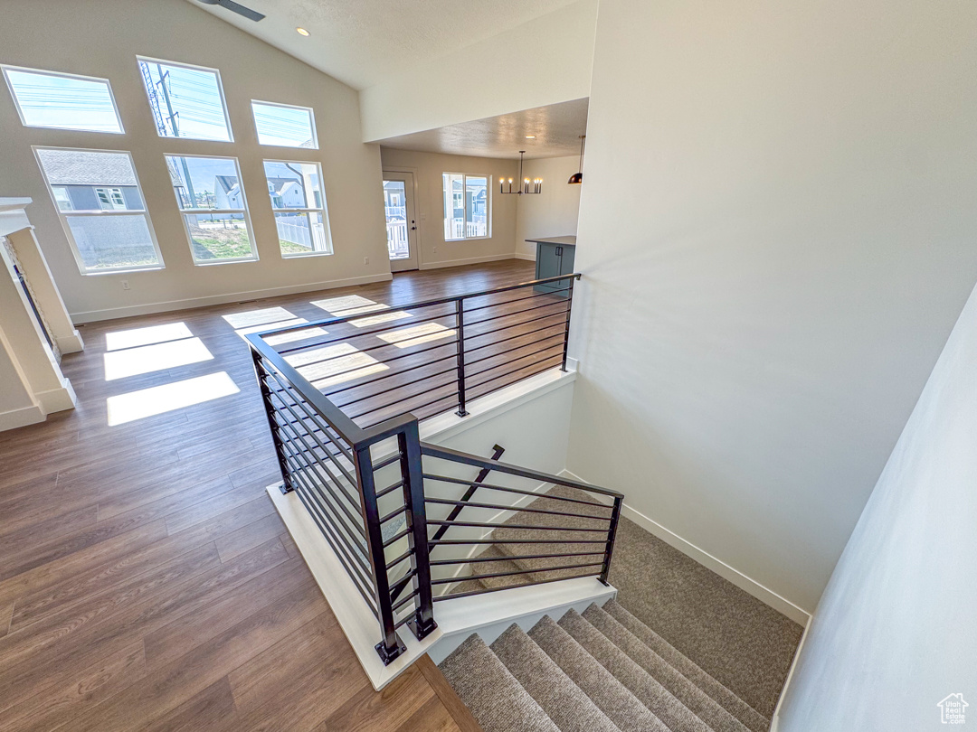 DIAMOND E - Residential