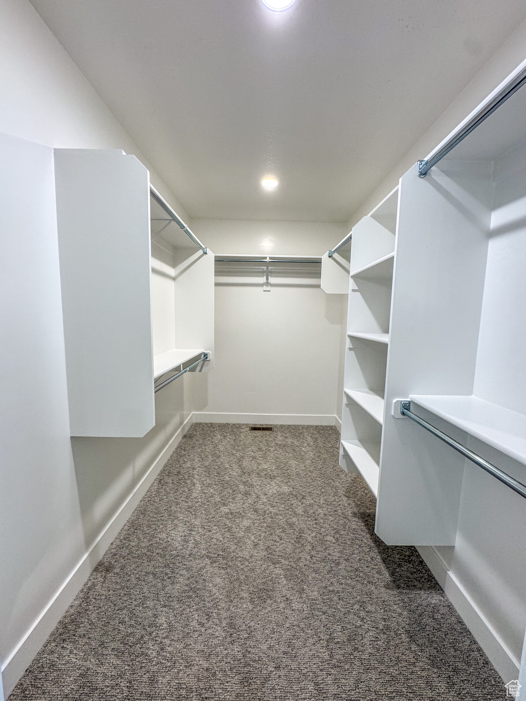 DIAMOND E - Residential