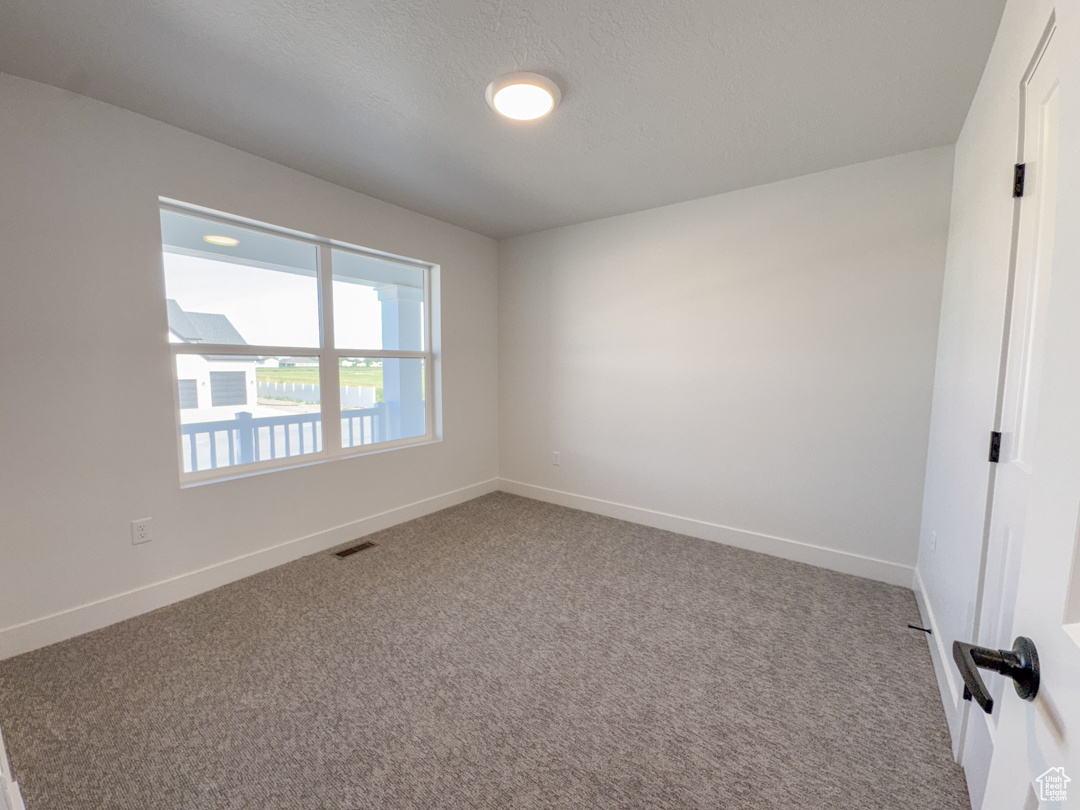 DIAMOND E - Residential