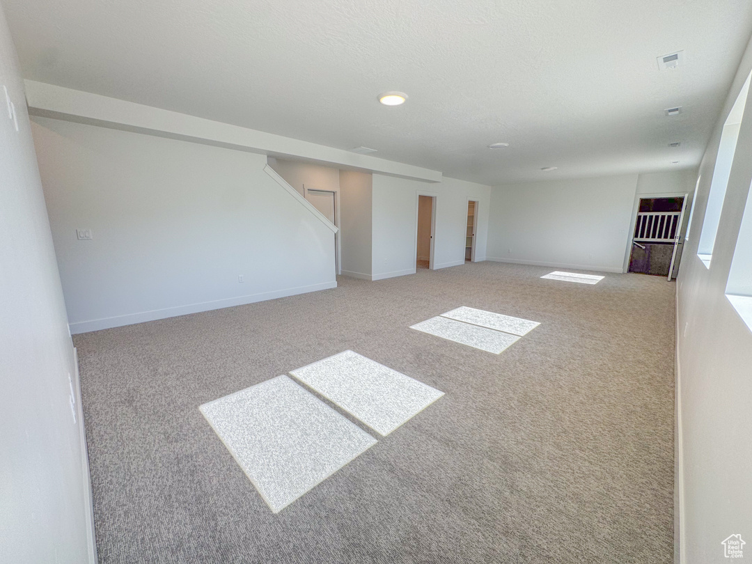 DIAMOND E - Residential