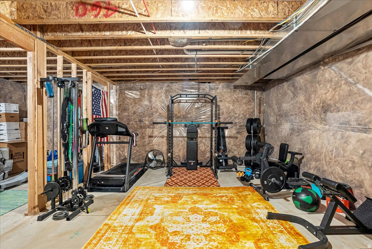 DAYBREAK - Residential