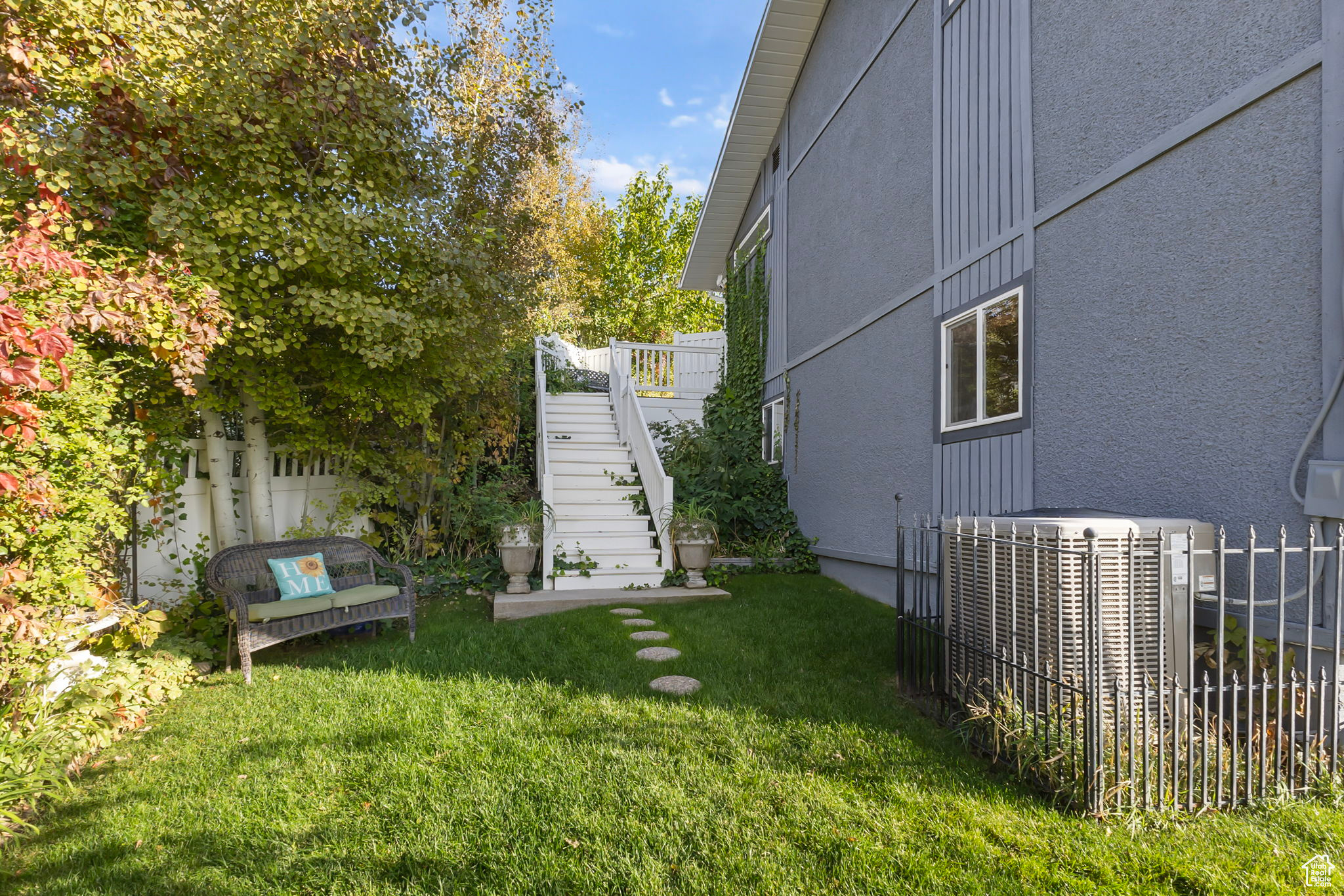 HILLSIDE OAKS SUB - Residential