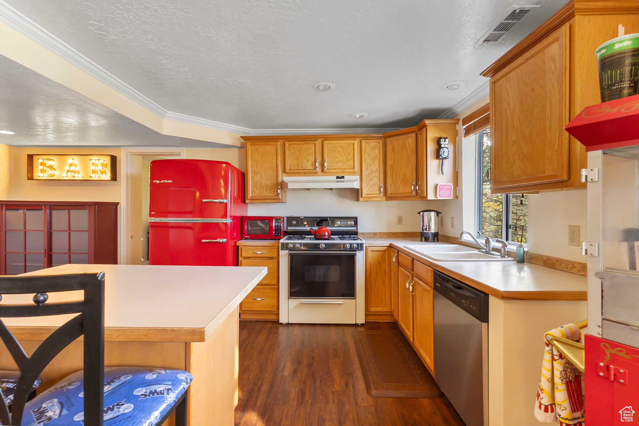 HILLSIDE OAKS SUB - Residential