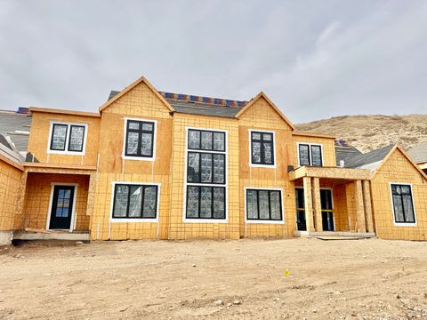 Tiny photo for 1677 N ELK RIDGE LN #18, Alpine, UT 84004 (MLS # 2084058)