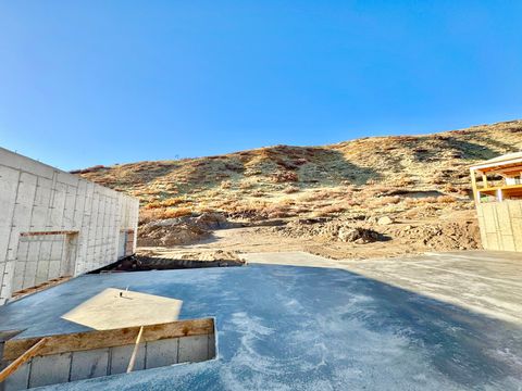 Tiny photo for 1677 N ELK RIDGE LN #18, Alpine, UT 84004 (MLS # 2084058)