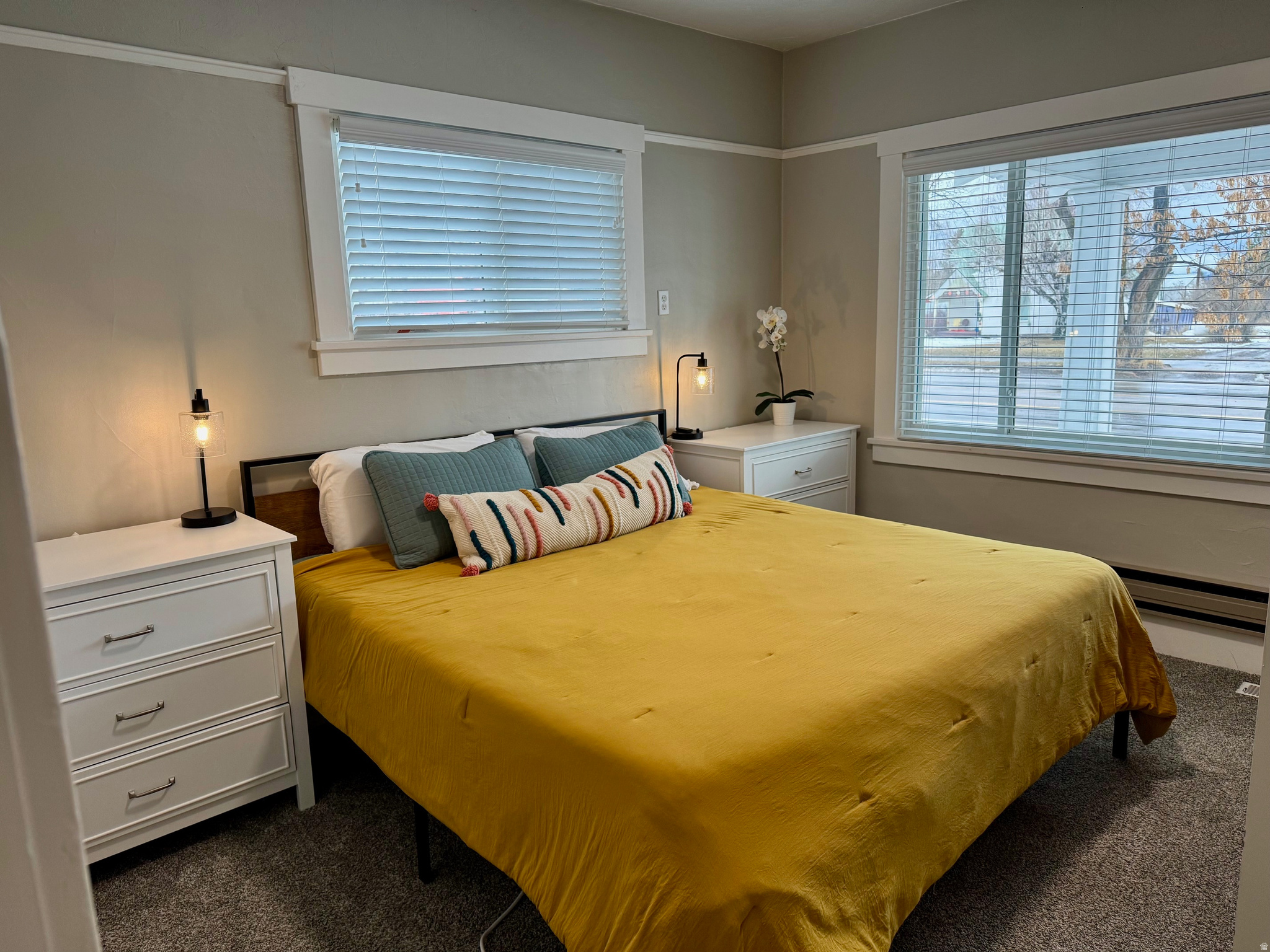 PARIS TOWNSITE - Residential