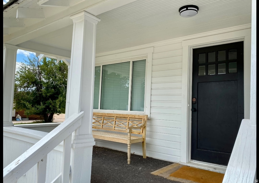 PARIS TOWNSITE - Residential