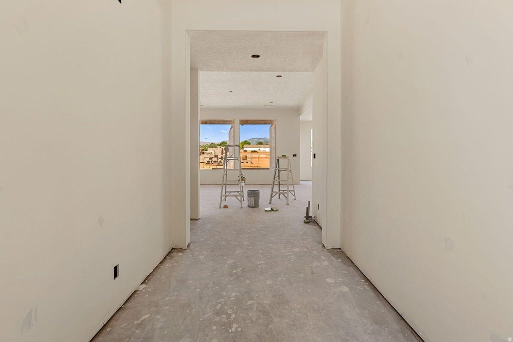 Photo of 2381 PATRICIA DR, Santa Clara, UT 84765 (MLS # 2178229)