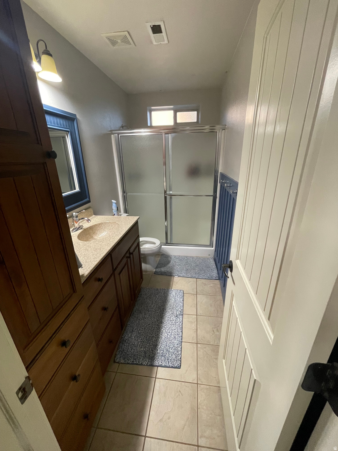 DESERT HILLS - Residential Lease