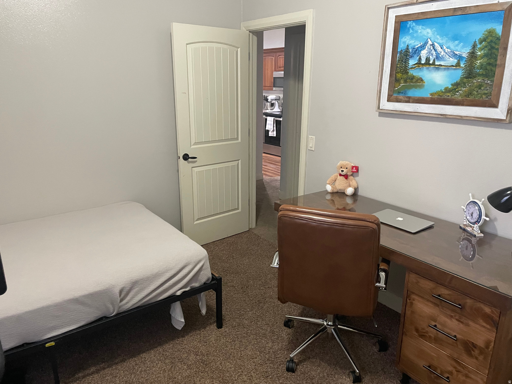 DESERT HILLS - Residential Lease