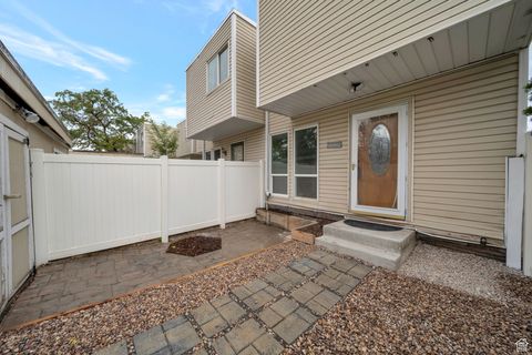 Tiny photo for 5249 S GRAVENSTEIN PARK, Murray, UT 84123 (MLS # 2114881)