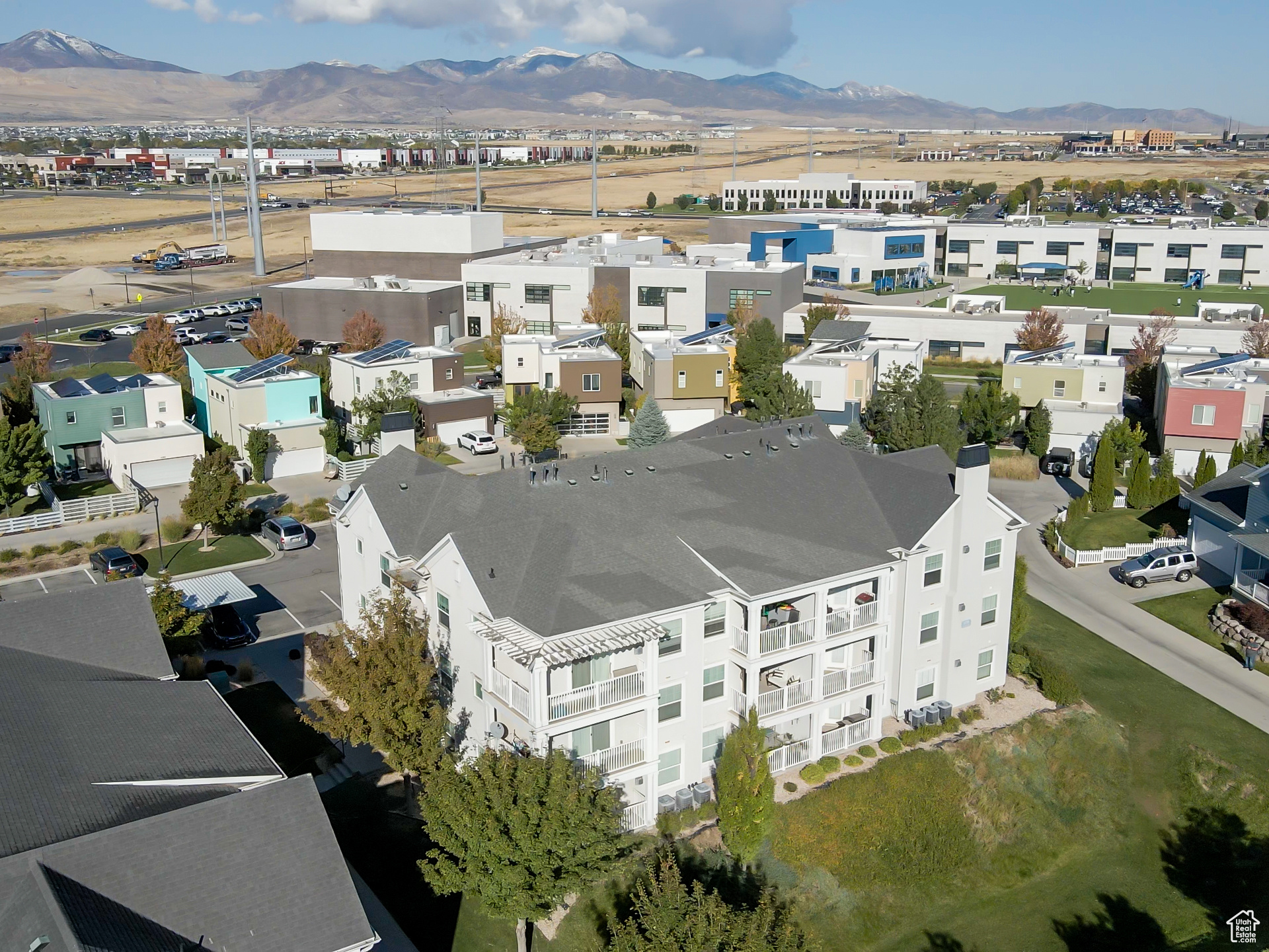 KENNECOTT - Residential