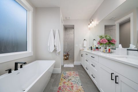 Tiny photo for 326 S WATER COURSE DR, Washington, UT 84780 (MLS # 2126722)