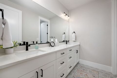 Tiny photo for 326 S WATER COURSE DR, Washington, UT 84780 (MLS # 2126722)