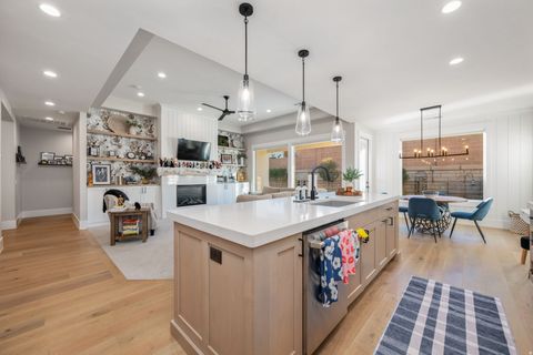 Tiny photo for 326 S WATER COURSE DR, Washington, UT 84780 (MLS # 2126722)