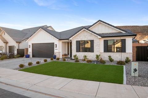 Tiny photo for 326 S WATER COURSE DR, Washington, UT 84780 (MLS # 2126722)