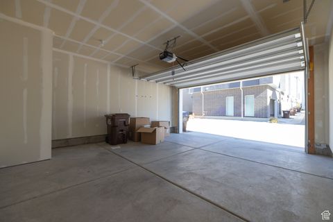 Tiny photo for 158 S BUSHNELL WAY, Clearfield, UT 84015 (MLS # 2119687)