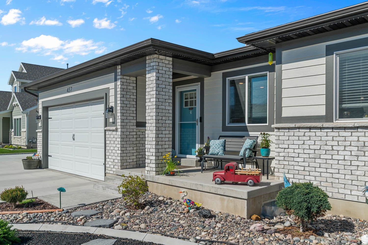 FOX MEADOWS - Residential