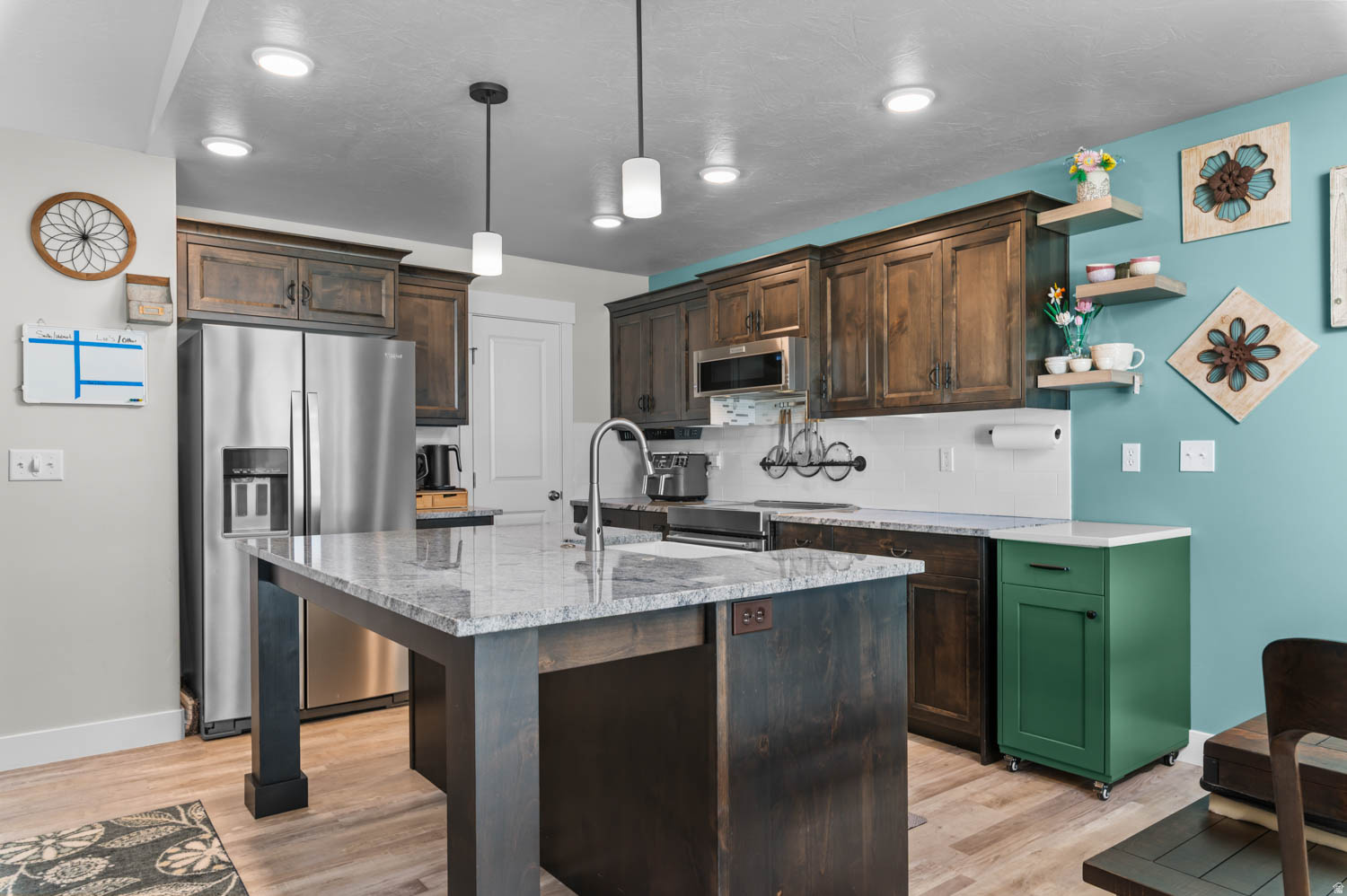 FOX MEADOWS - Residential