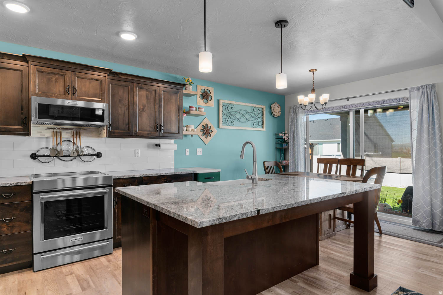 FOX MEADOWS - Residential